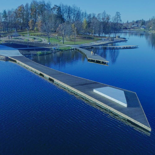 Floating platforms & houses